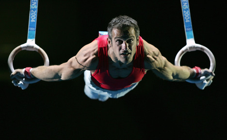gymnastic-ring-training-for-muscle-and-strength